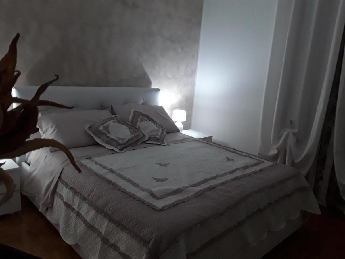 B&B La Rosa Gialla Маранело Екстериор снимка