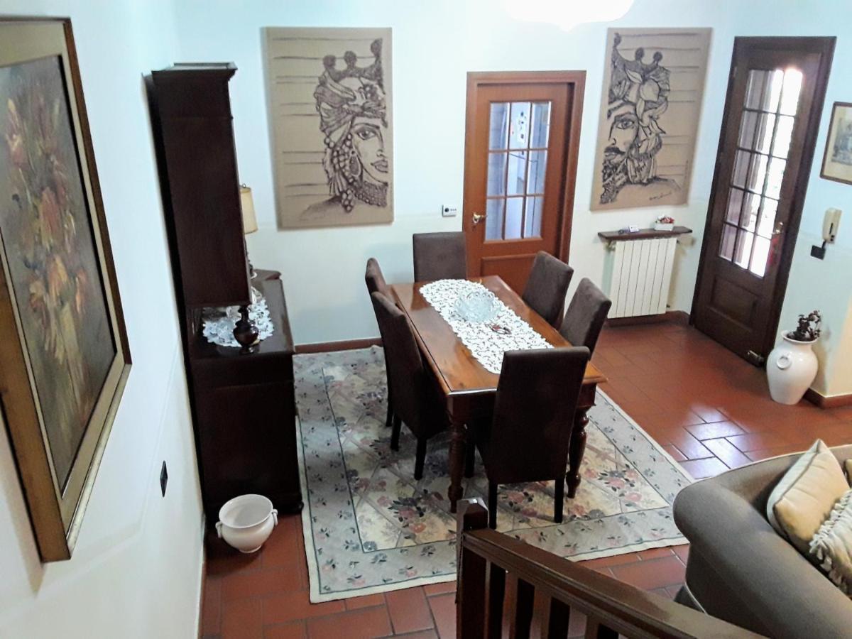 B&B La Rosa Gialla Маранело Екстериор снимка