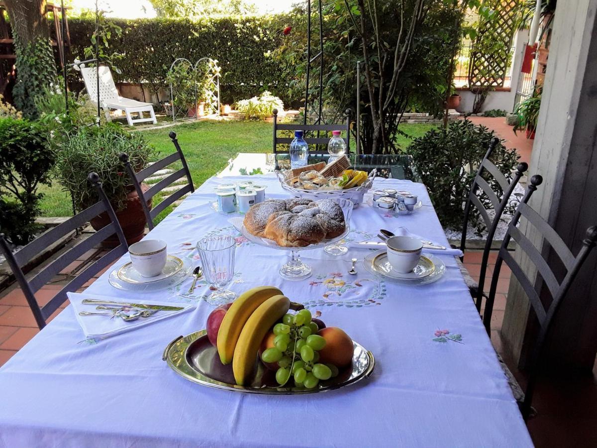B&B La Rosa Gialla Маранело Екстериор снимка
